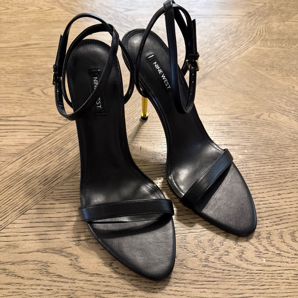 Nine West REINA3 Heeled Sandals Size 8.5M Black Open Toe